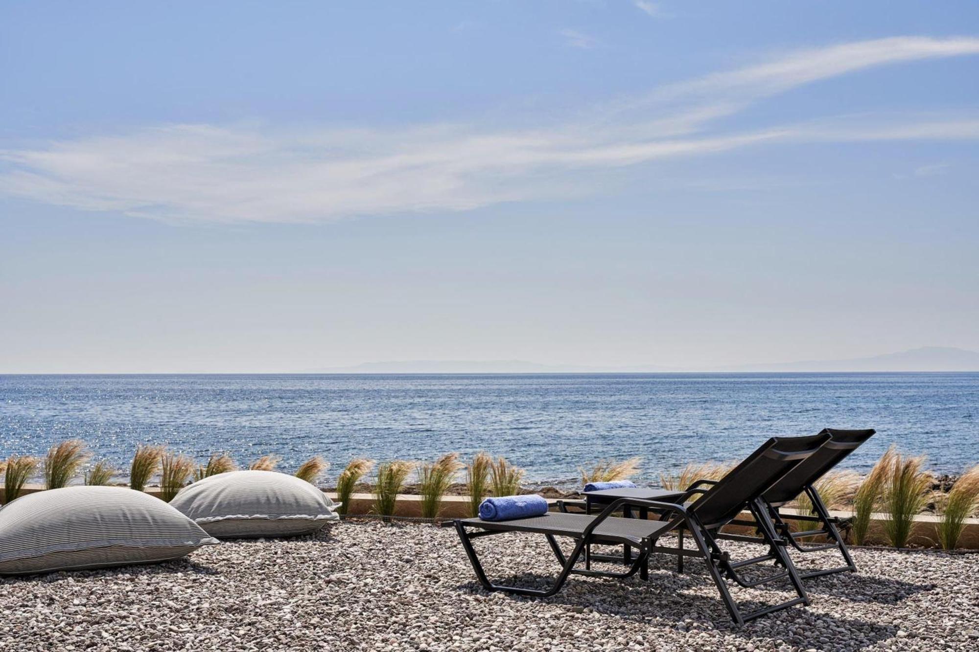 Beachfront Alassa Villas With Private Pools Kotronion  Exteriör bild